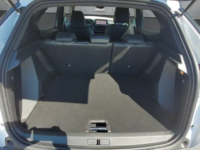 Peugeot 2008 view 7