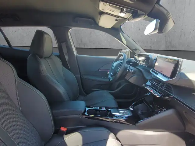 Peugeot 2008 view 13