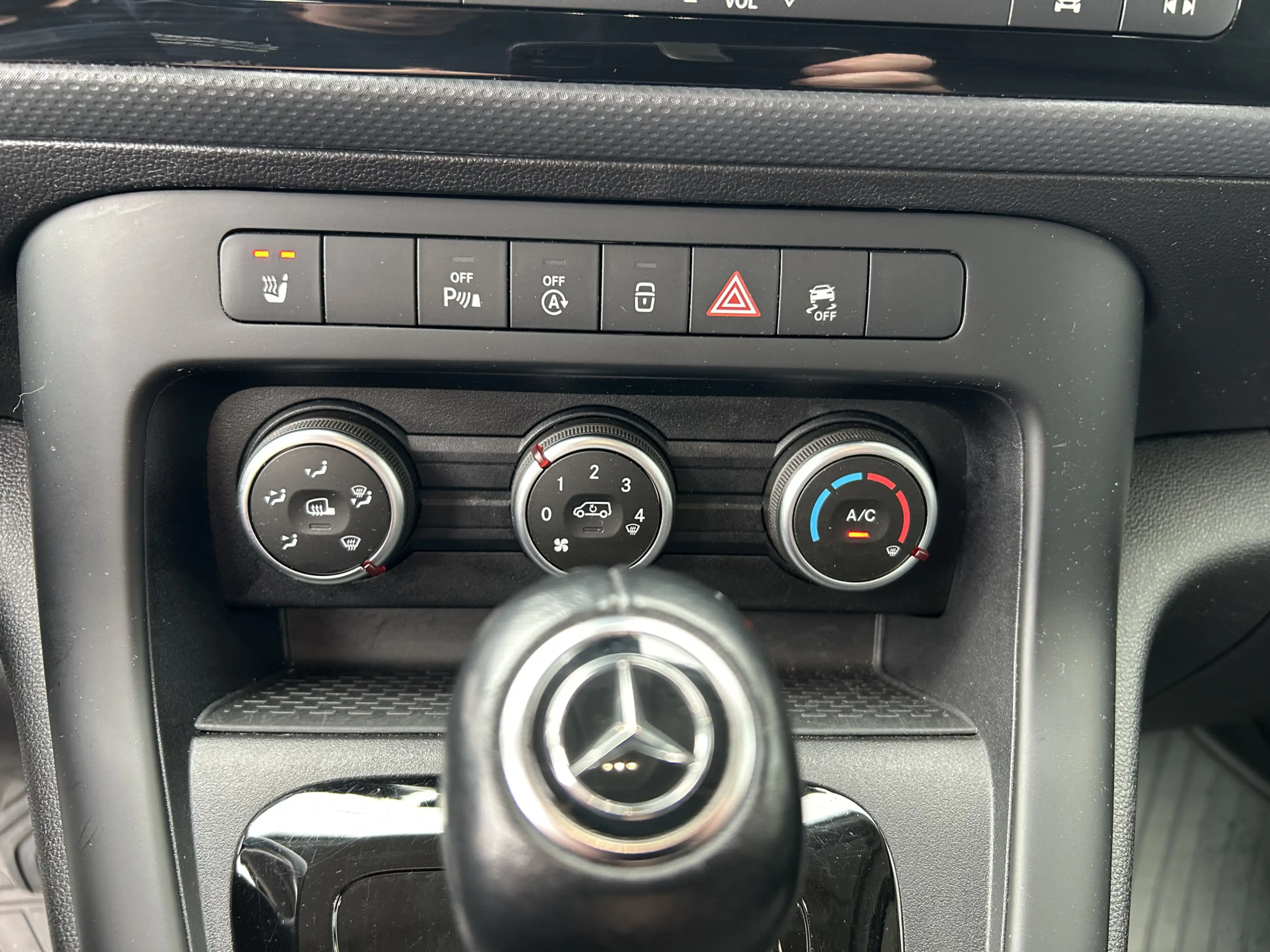 Mercedes-Benz Citan 110 CDI L1 PRO / 3 Zits / Automaat / MBUX / Camera — photo 22