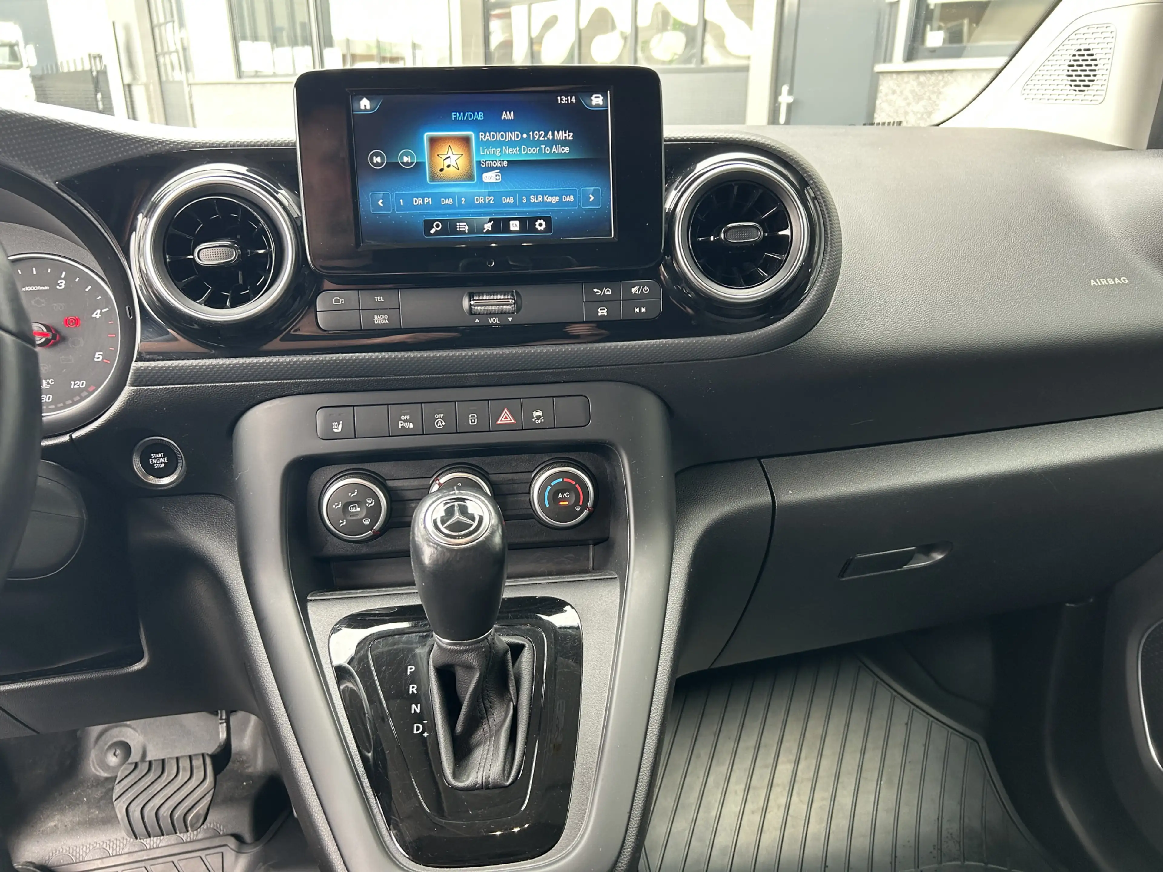 Mercedes-Benz Citan 110 CDI L1 PRO / 3 Zits / Automaat / MBUX / Camera — photo 17