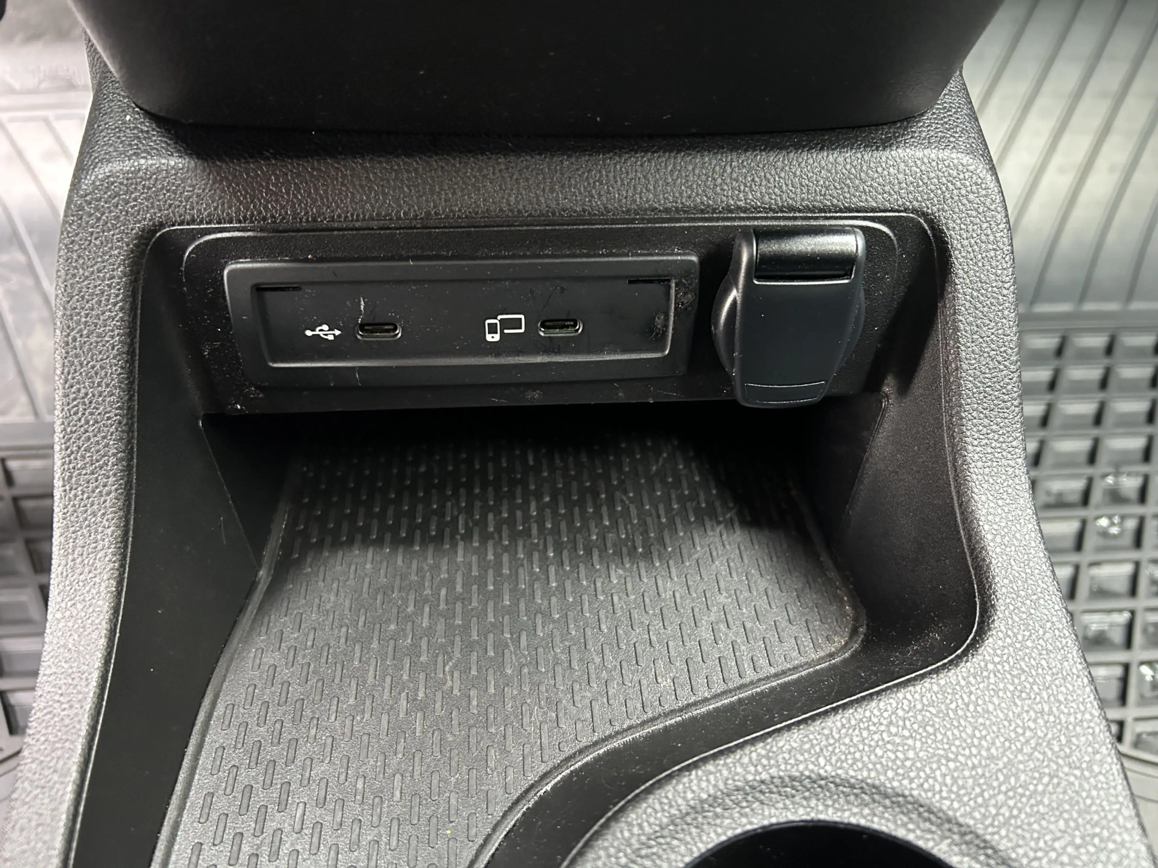 Mercedes-Benz Citan 110 CDI L1 PRO / 3 Zits / Automaat / MBUX / Camera — photo 24