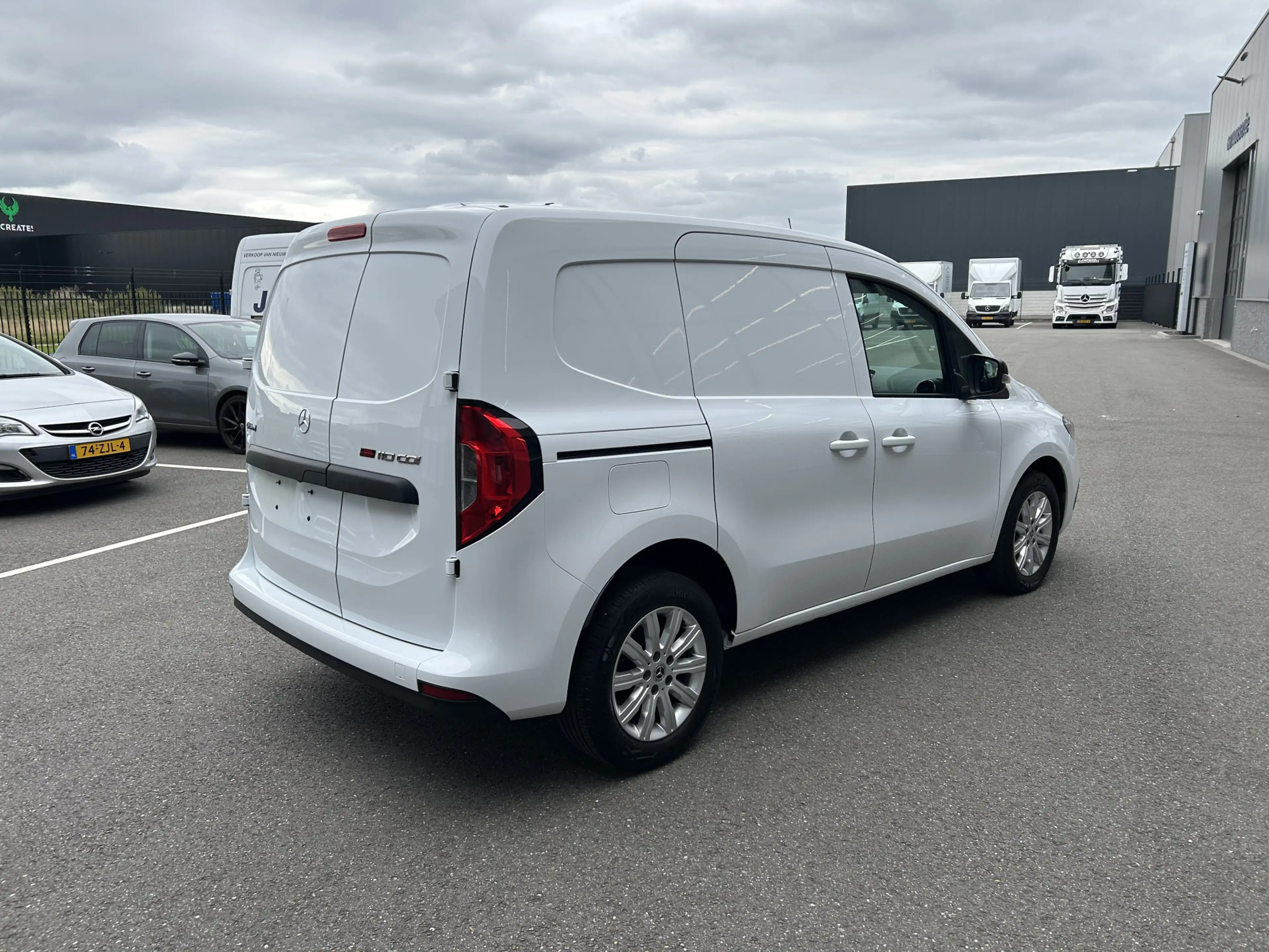 Mercedes-Benz Citan 110 CDI L1 PRO / 3 Zits / Automaat / MBUX / Camera — photo 4