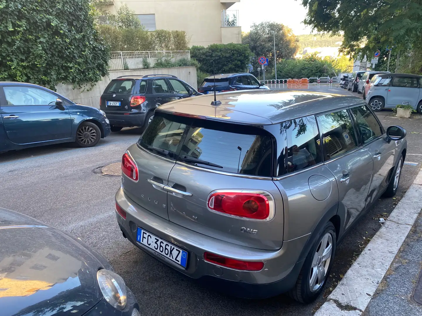 MINI One Clubman Mini IV F54 2016 Clubman1.5 Boost Plateado - 2