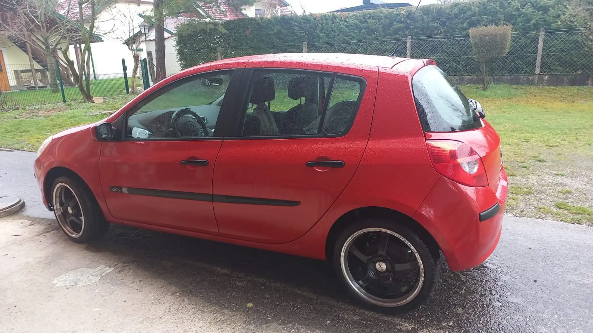 Renault Clio Clio R 1,5 dCi Rot - 2