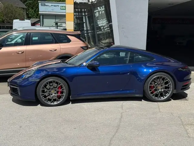 Porsche 992 Carrera 4 S Ansicht 4