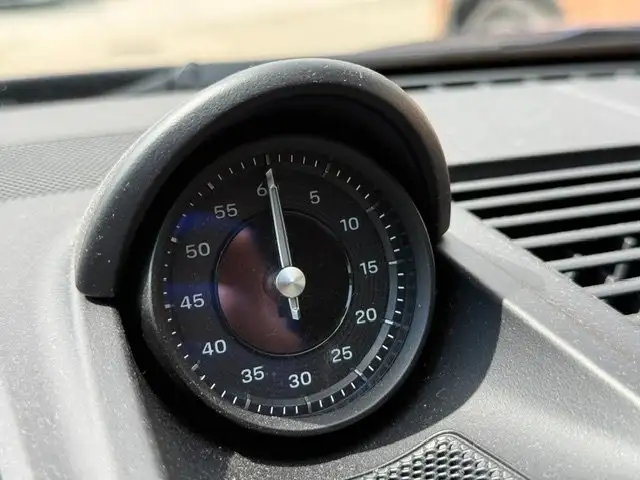 Porsche 992 Carrera 4 S Ansicht 8