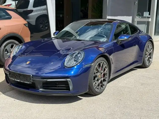 Porsche 992 Carrera 4 S Ansicht 1