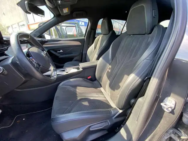 Peugeot 408 view 5