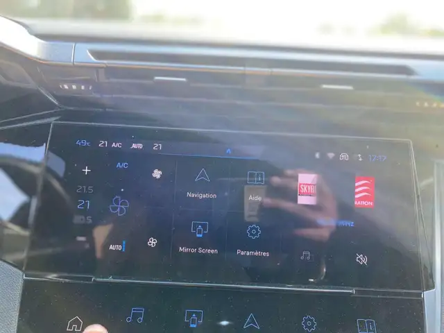 Peugeot 408 view 12