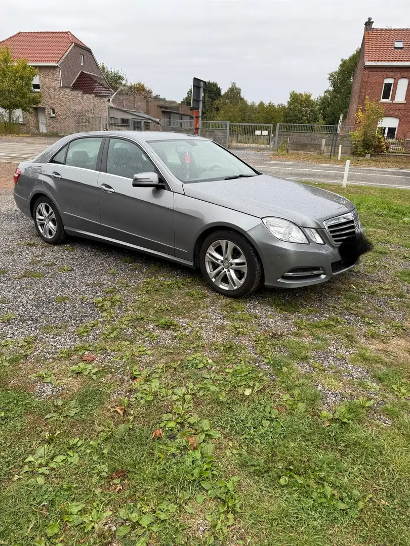 Mercedes-Benz E 200 CDI DPF BlueEFFICIENCY 7G-TRONIC Avantgarde - 2