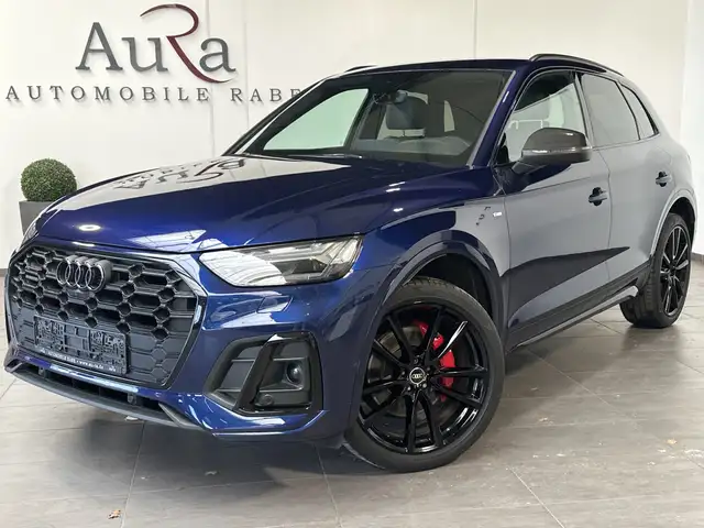 Audi Q5 view 2