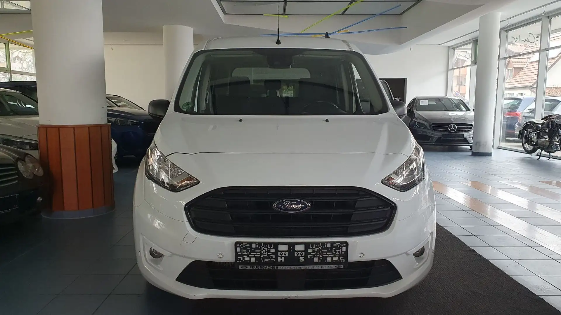 Ford Tourneo Connect Kombi/Scheckheftgepfl/1.Hand Blanc - 2