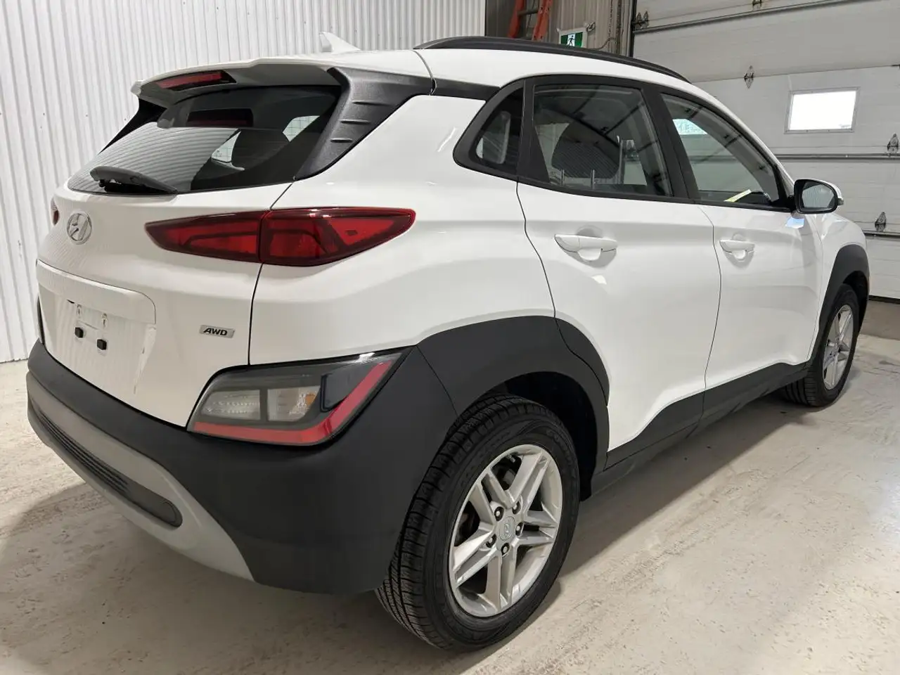 Hyundai KONA снимка Hyundai KONA