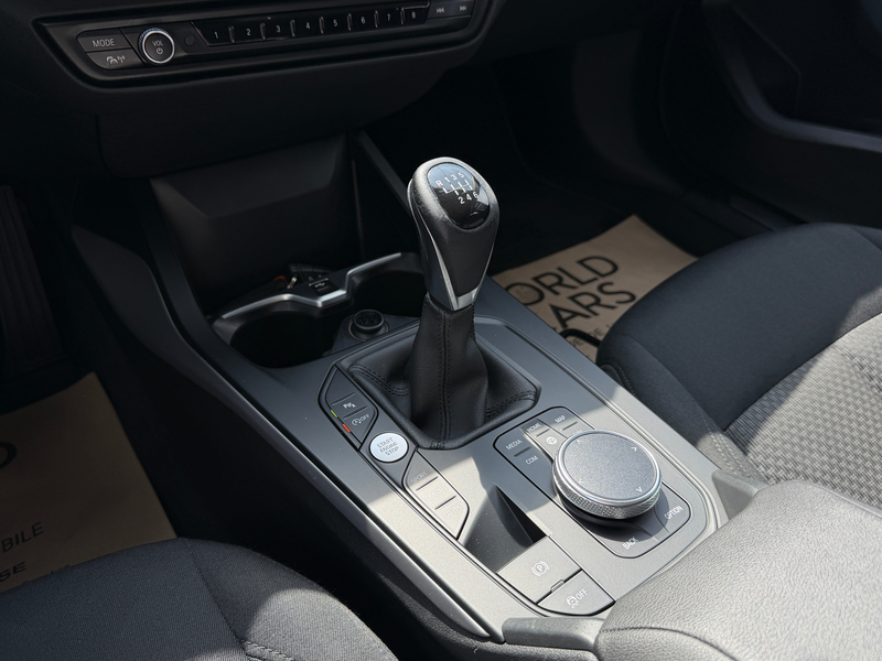 BMW 118 118i OPF XENON - NAVIGATION - CRUISE - APPLE CARPLAY - GARANTIE 12 MOIS — photo 14