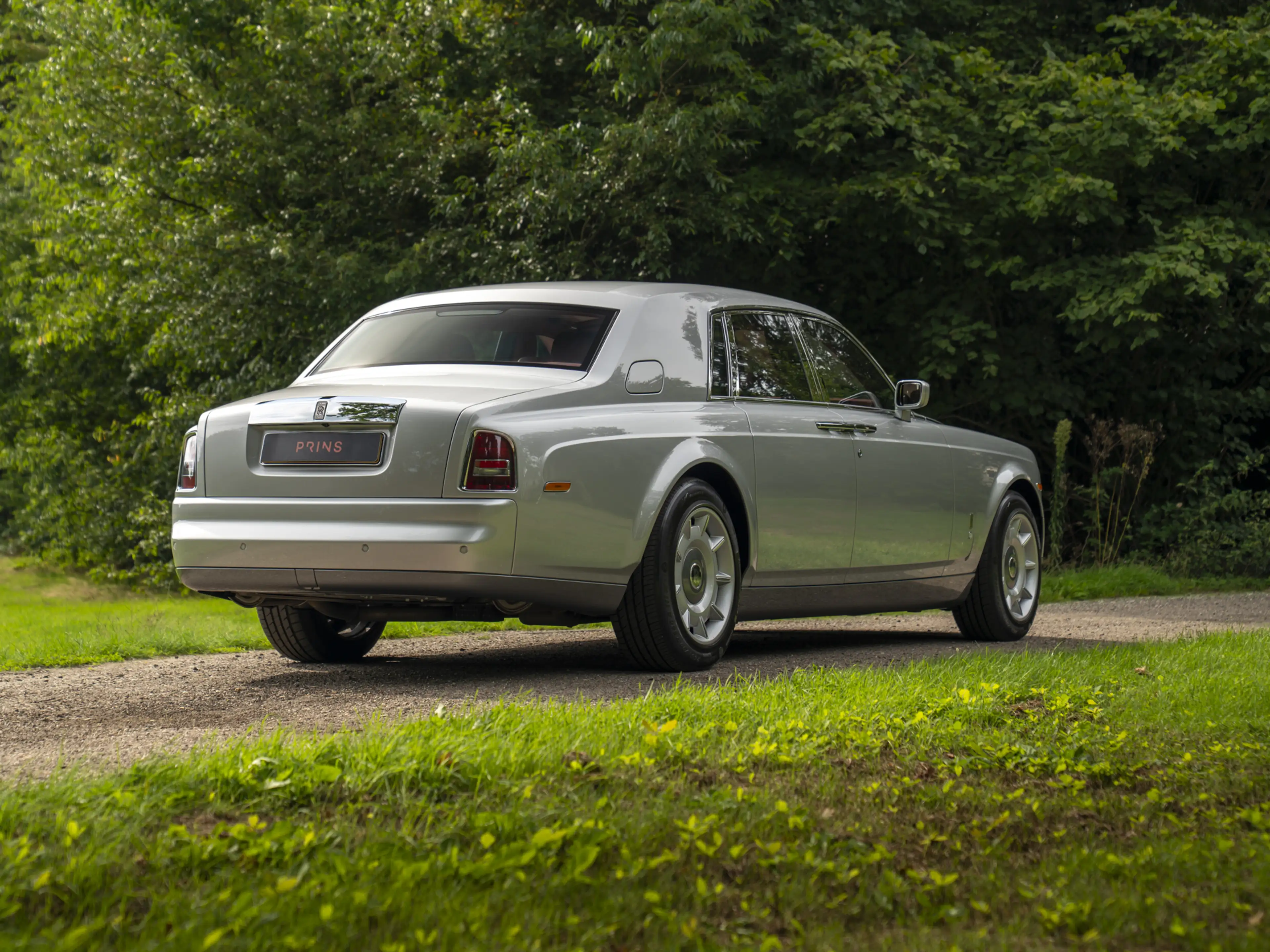 Rolls-Royce Phantom 6.7 V12 — photo 22