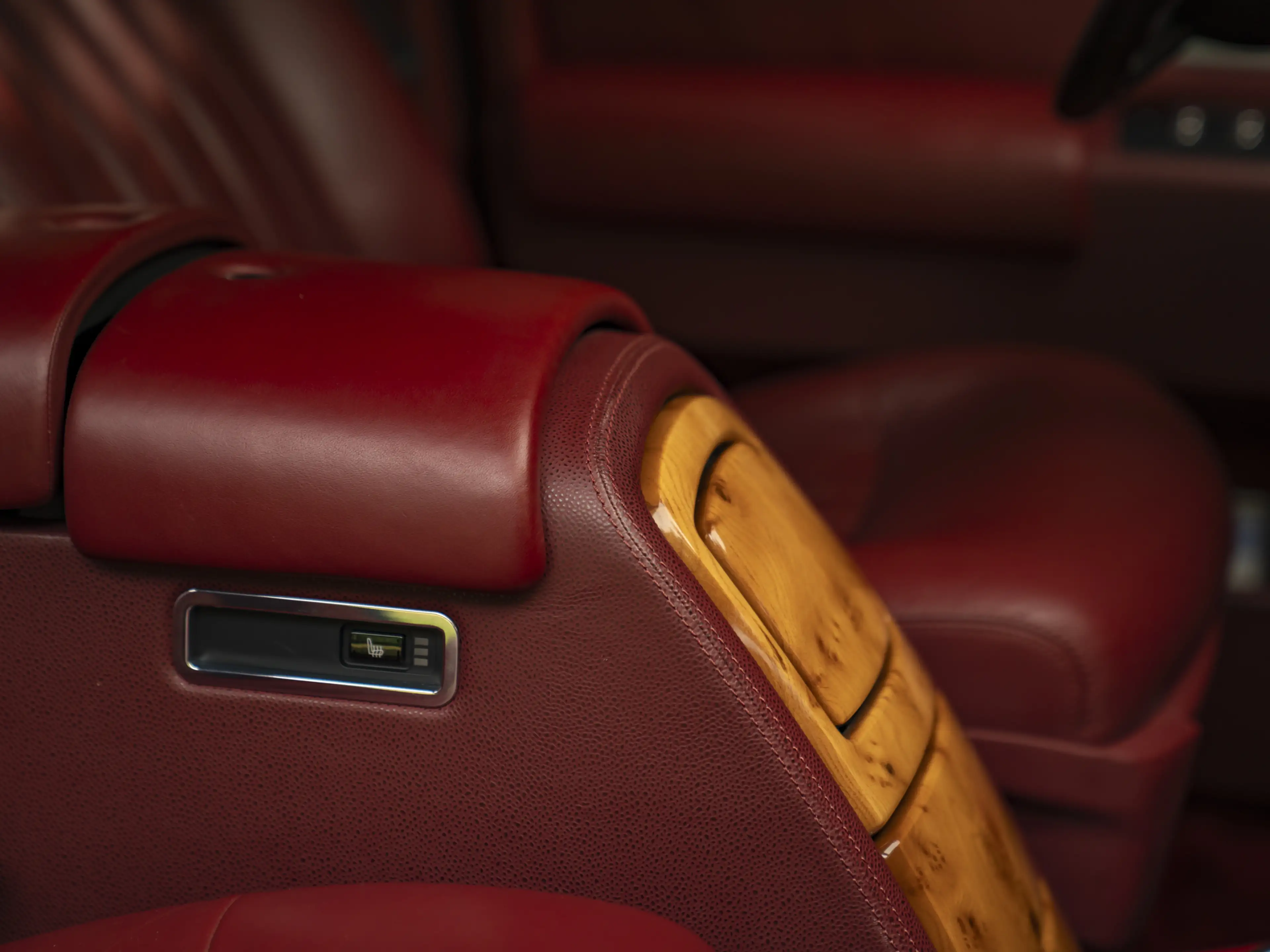 Rolls-Royce Phantom 6.7 V12 — photo 47