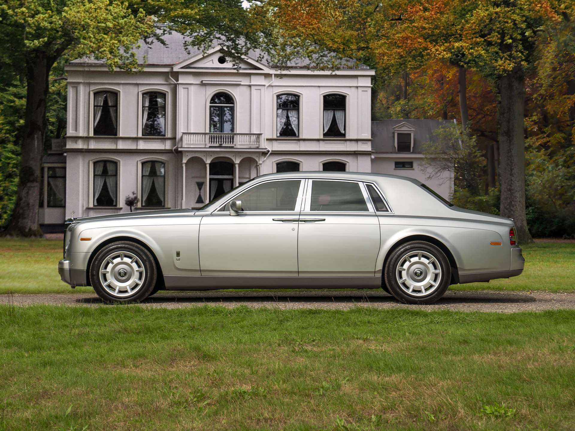 Rolls-Royce Phantom