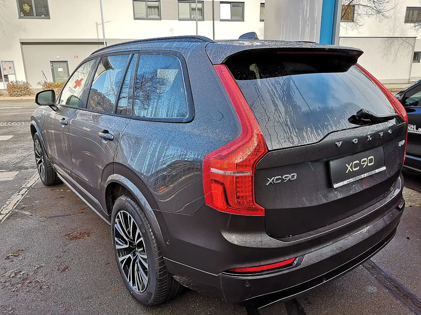 Volvo XC90 T8 AWD Recharge PHEV Ultra Dark Geartronic Grau - 2