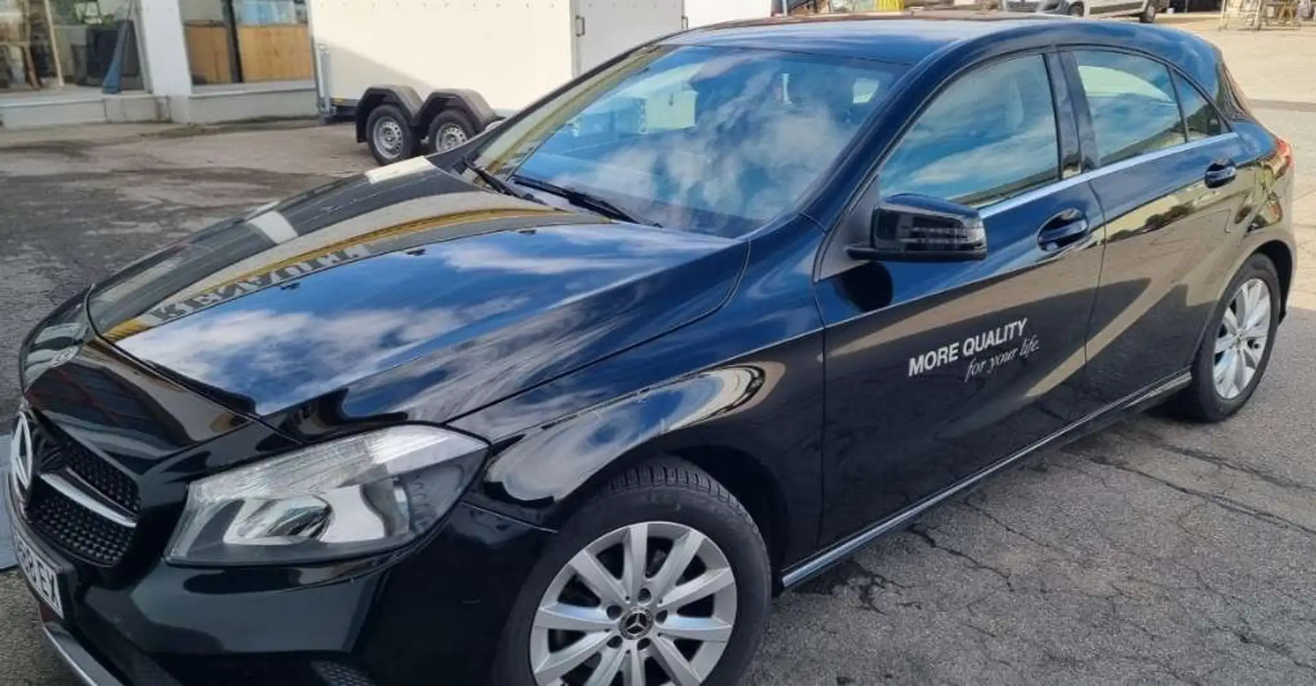 Mercedes-Benz A 160 A 160 d Schwarz - 1