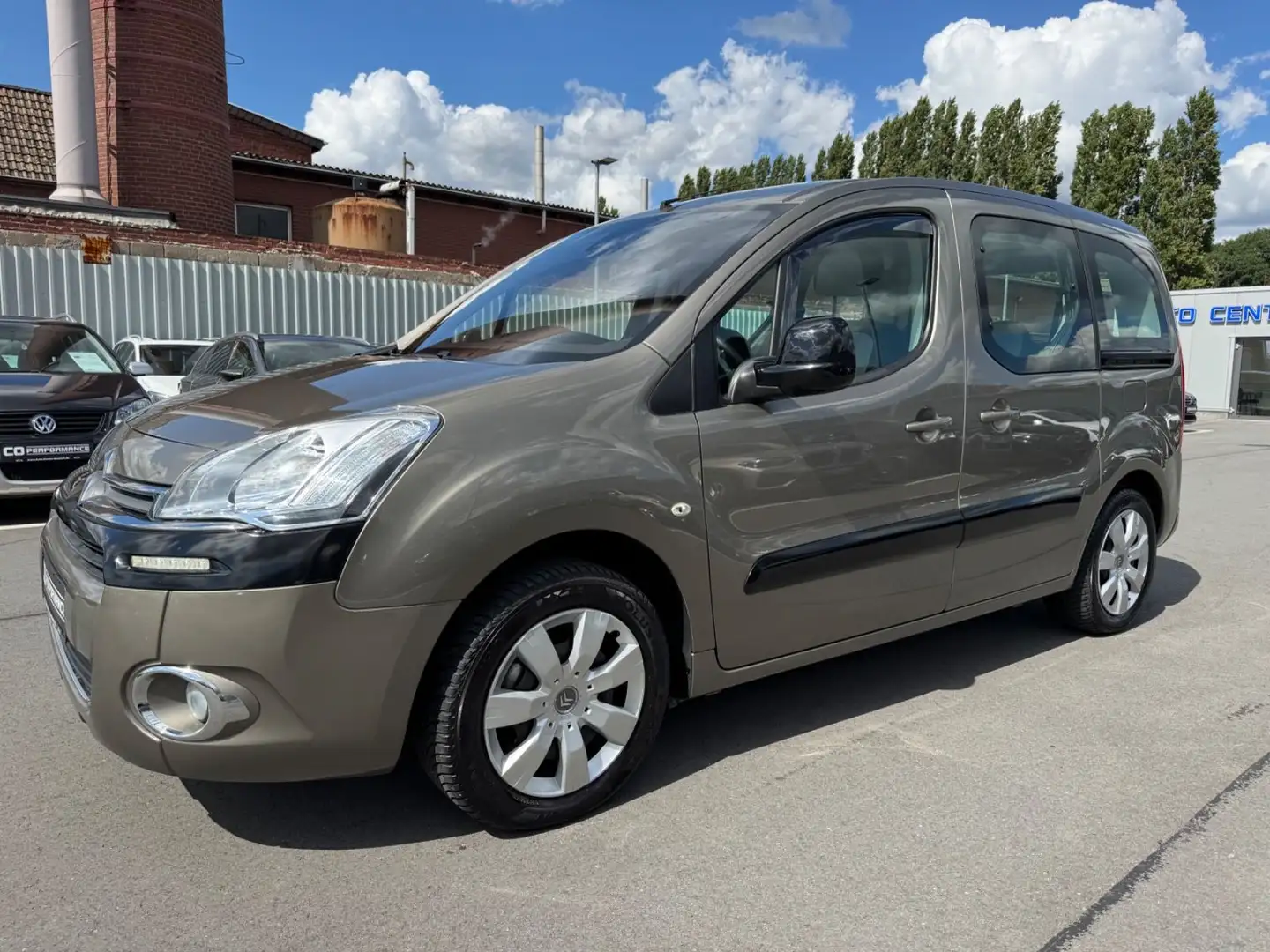 Citroen Berlingo Kombi Selection*AHK*TEMP*PDC*1HAND - 1
