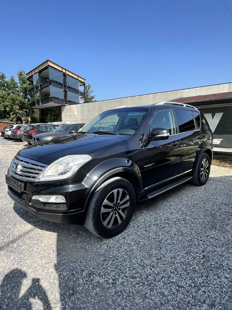 SsangYong Rexton Rexton W 2.0 D20 DTR 4WD E-tronic Sapphire Black - 1