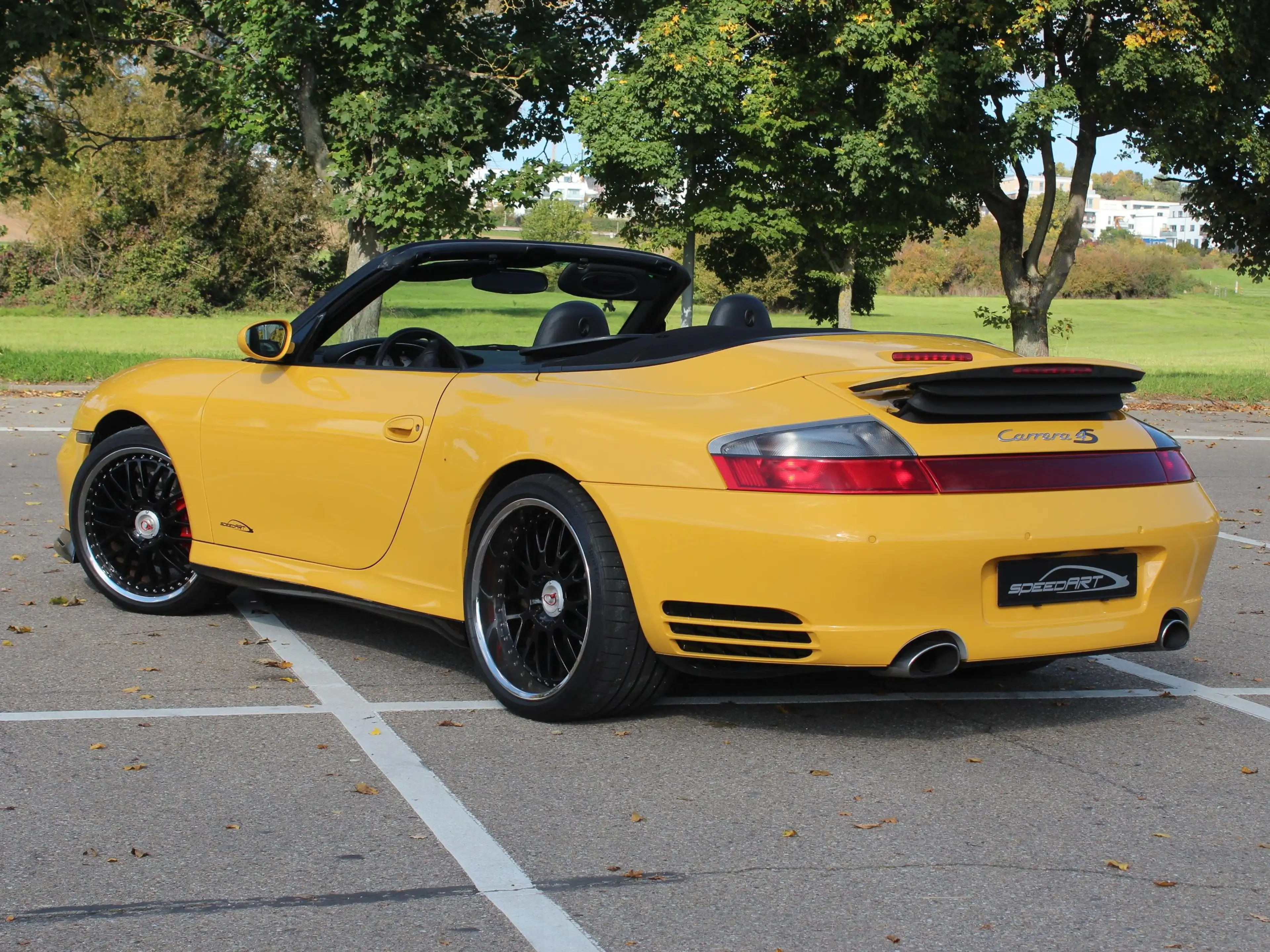 Porsche 996 C4S Cabrio: orig. speedgelb,19",Klappe,top Zustand — photo 6