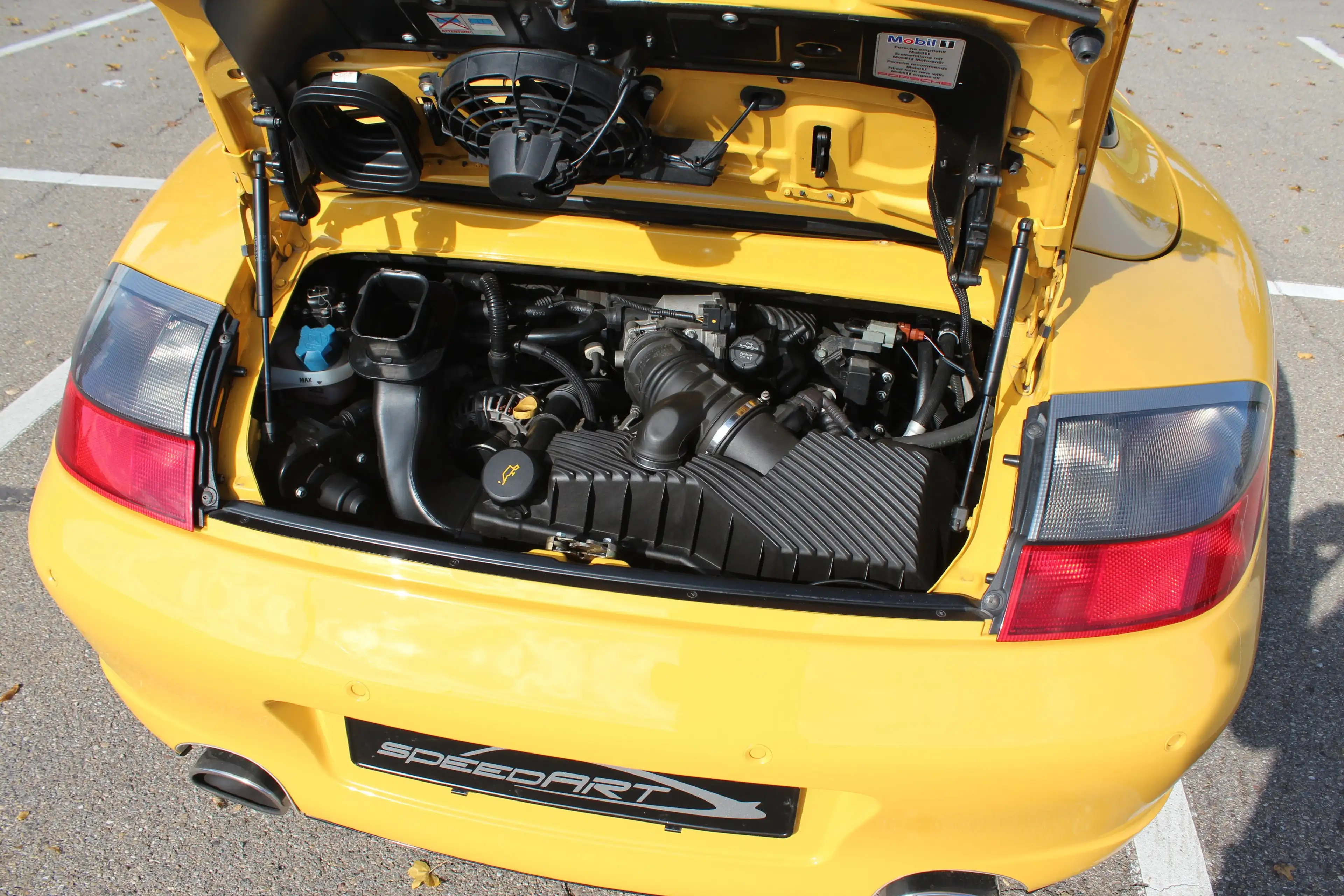 Porsche 996 C4S Cabrio: orig. speedgelb,19",Klappe,top Zustand — photo 14