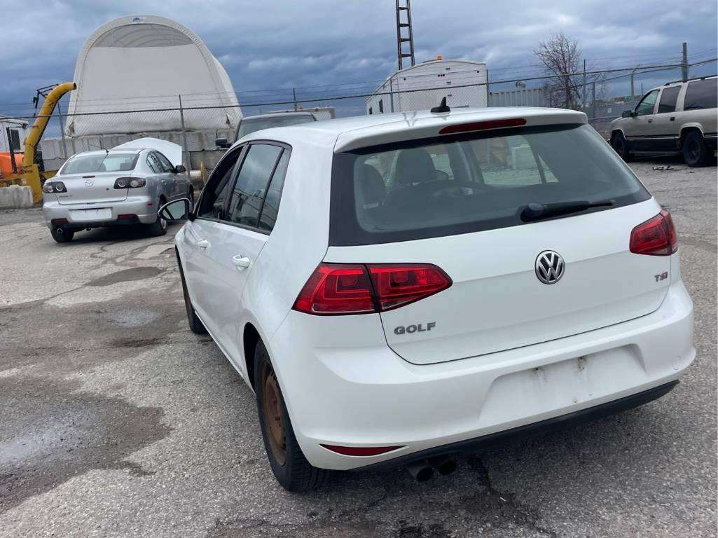 2015 Volkswagen Golf AUTO, HEATED SEATS, TOUCH-SCREEN RADIO, A/C !! thumb 7