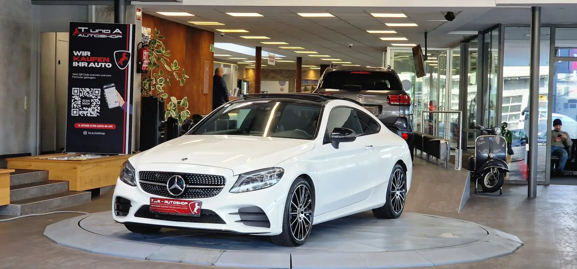Mercedes-Benz C 220 d Coupe AMG-Line Aut. *Pano*Burmester*Kamera* Weiß - 1
