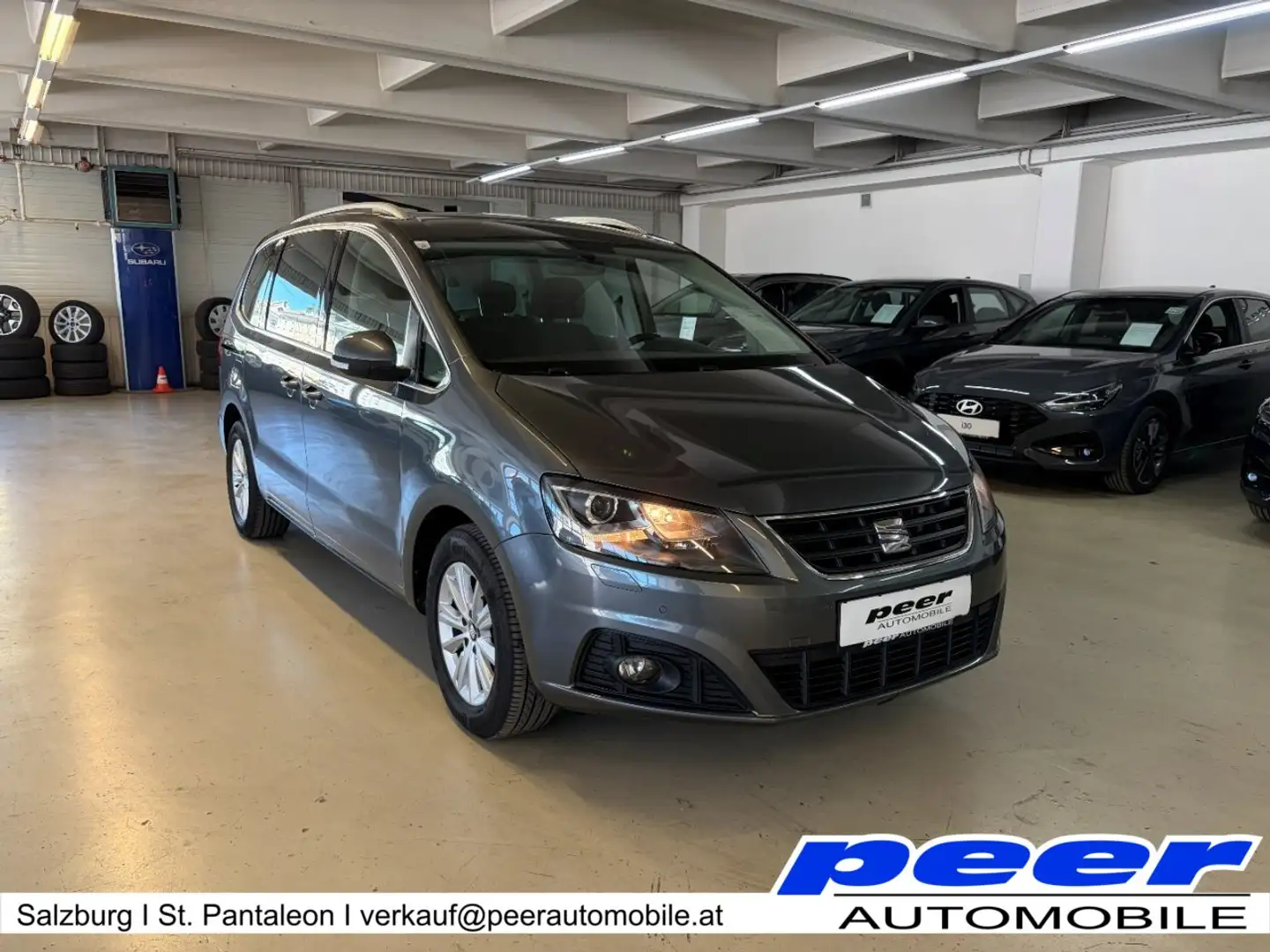 SEAT Alhambra Alhambra 2.0 TDI 150PS Aut. Executive Grau - 1