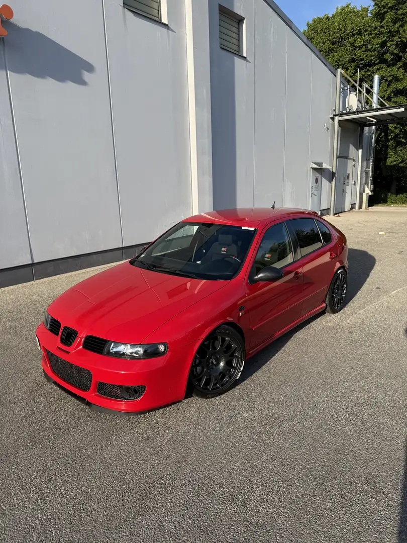 SEAT Leon 1.8 20V Turbo Cupra R - 1