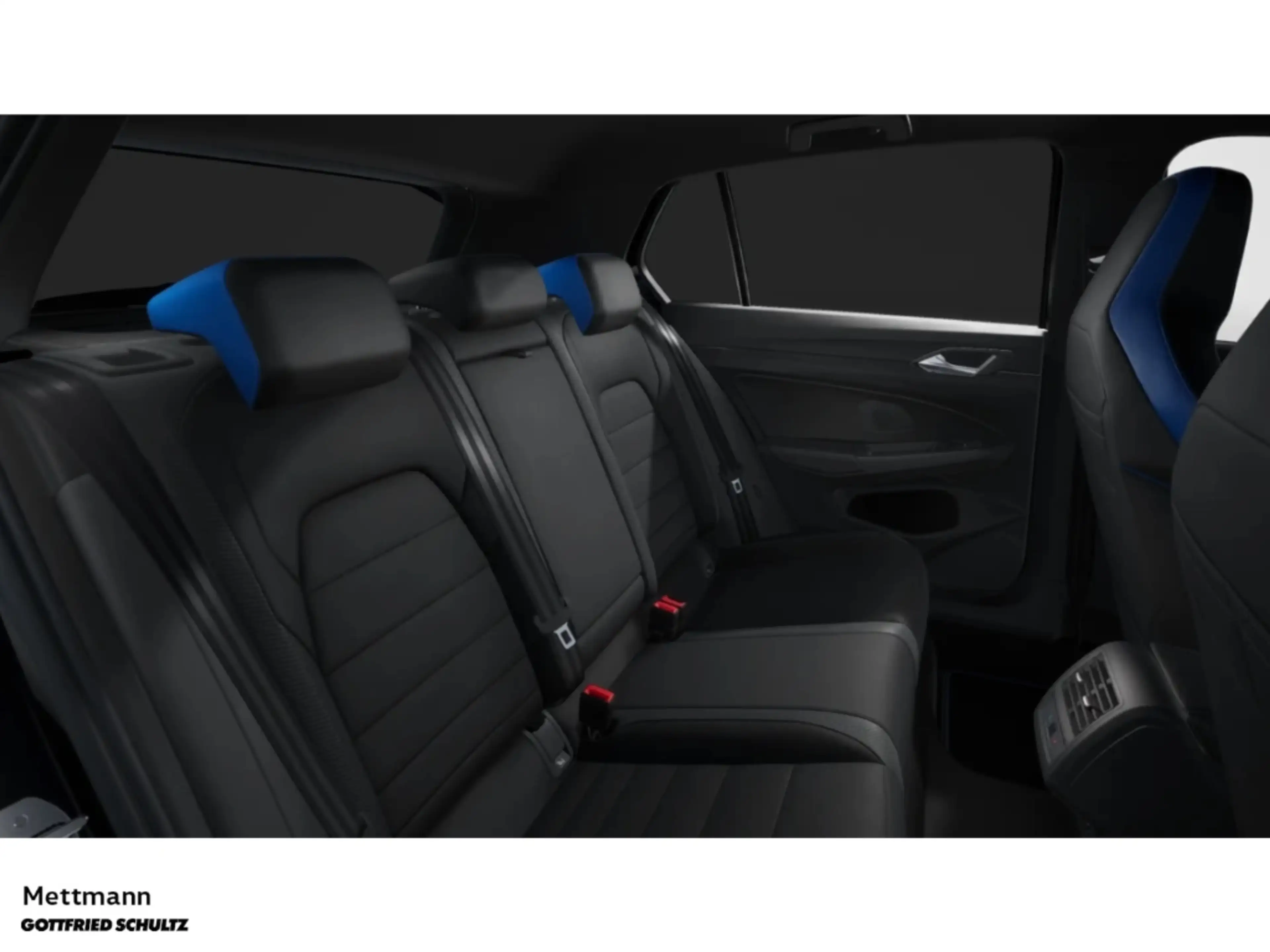 Volkswagen Golf R 2.0 TSI DSG IQ BLACK AKRAPO H&K PANO AREA HUD — photo 12