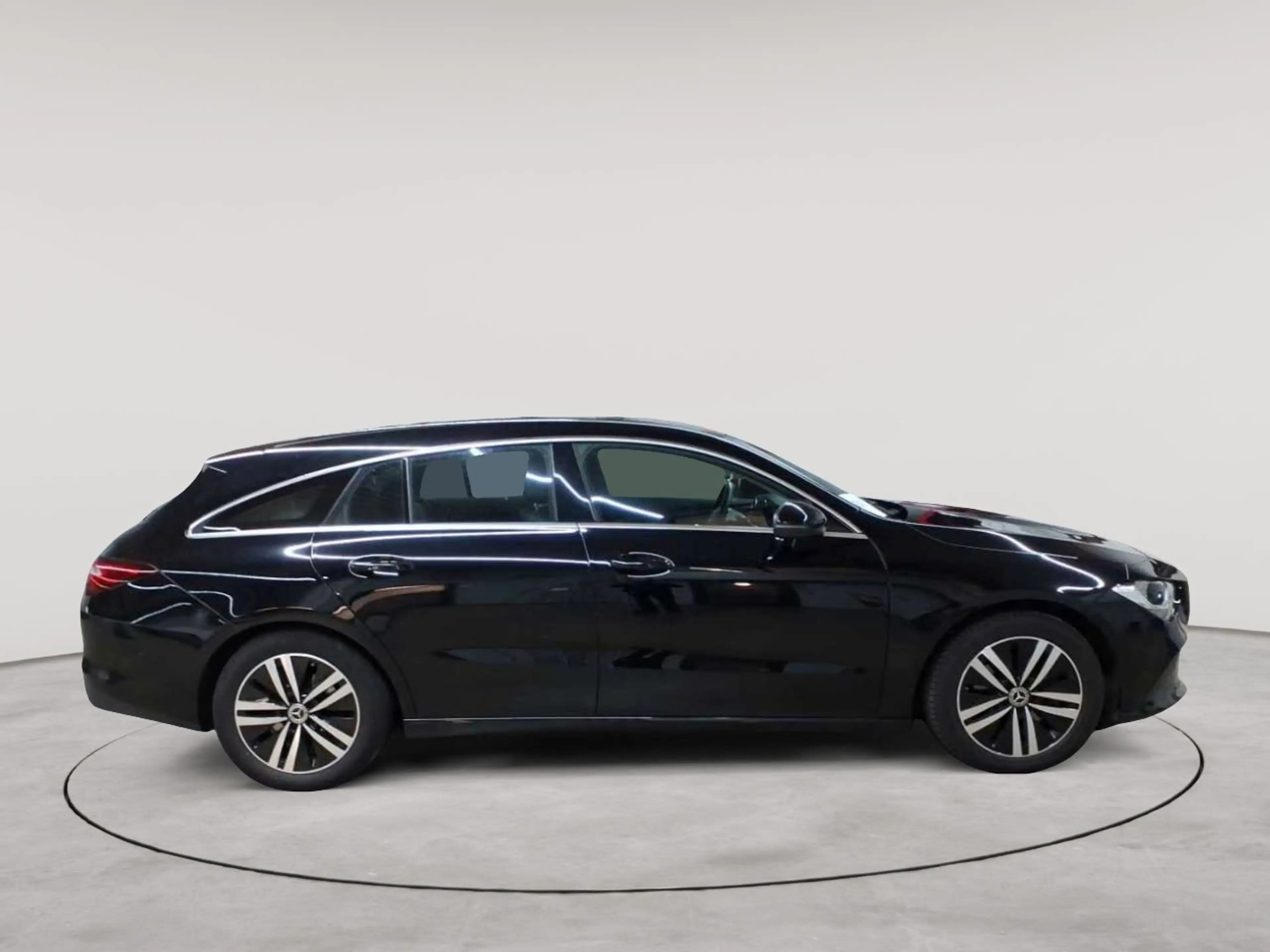 Mercedes-Benz CLA 200 CLA 200 d SB-Progressive AHK BusiP MBUX — photo 3