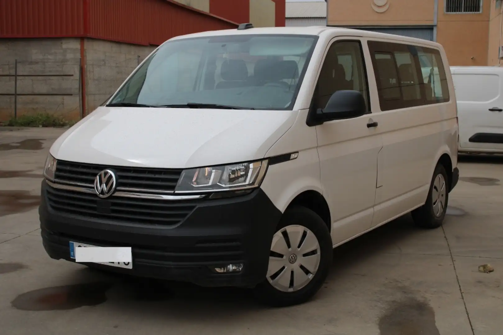 Volkswagen Transporter Kombi 2.0TDI SCR BMT 81kW Blanco - 1
