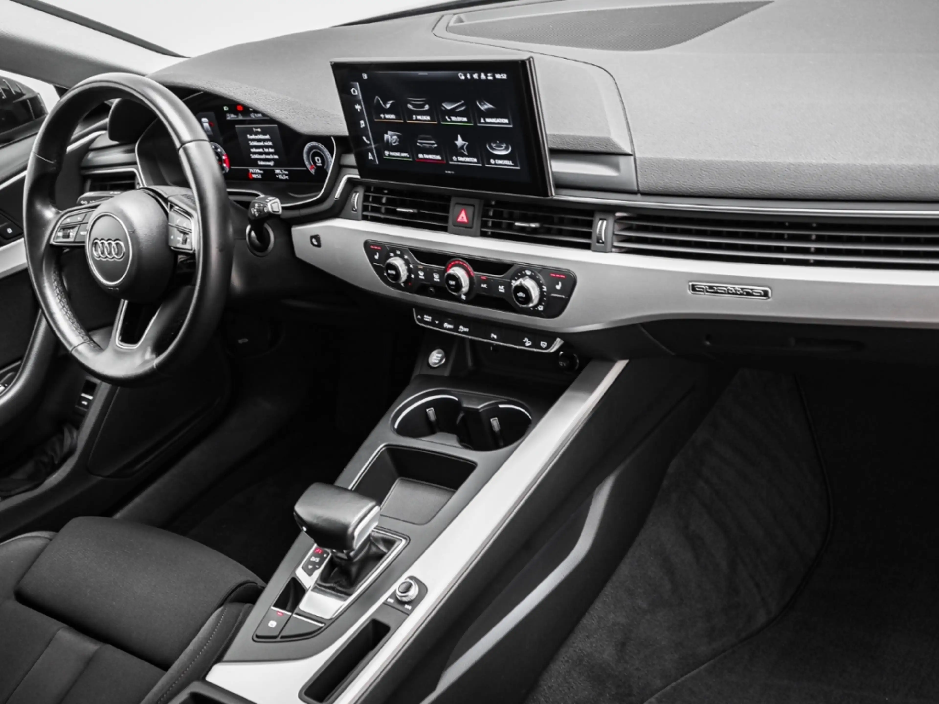 Audi A4 40 TDI quattro AHK — photo 14