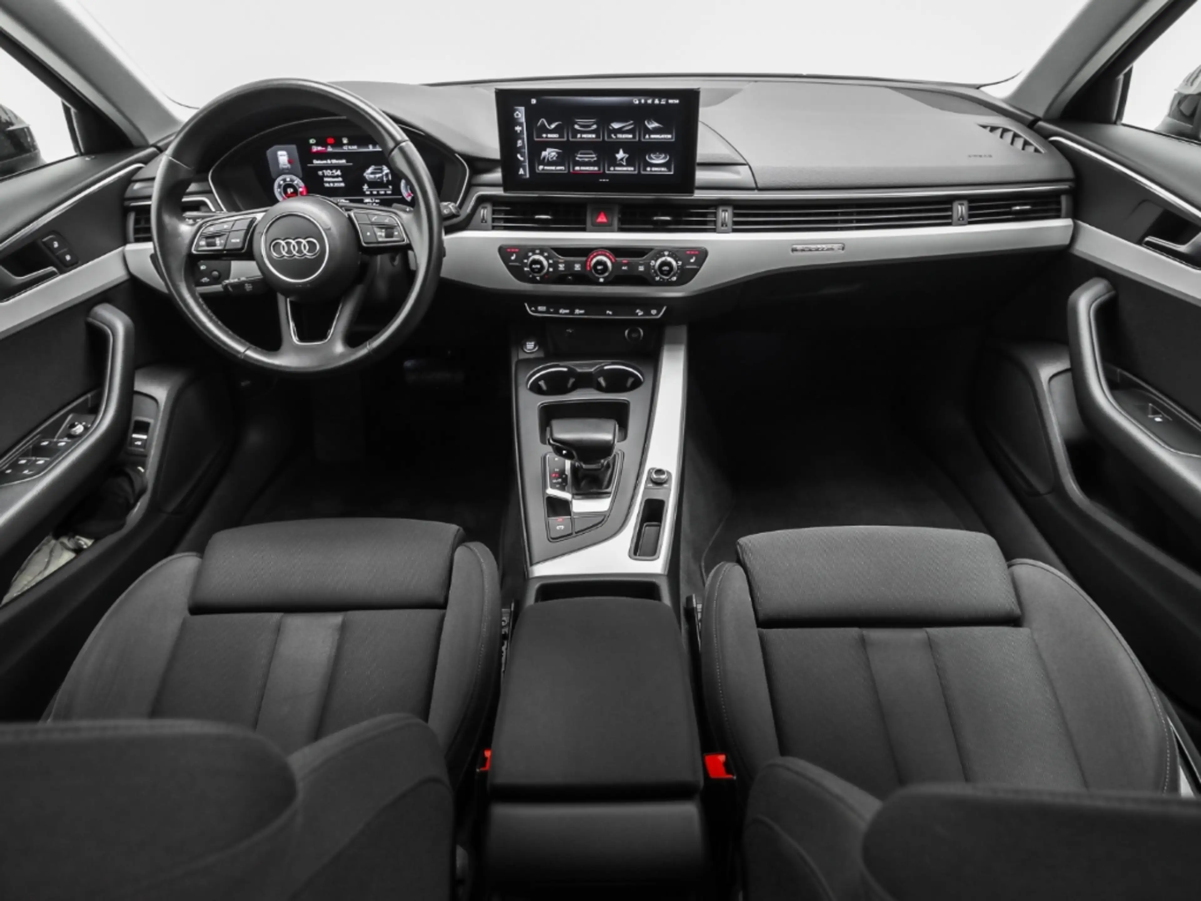 Audi A4 40 TDI quattro AHK — photo 15