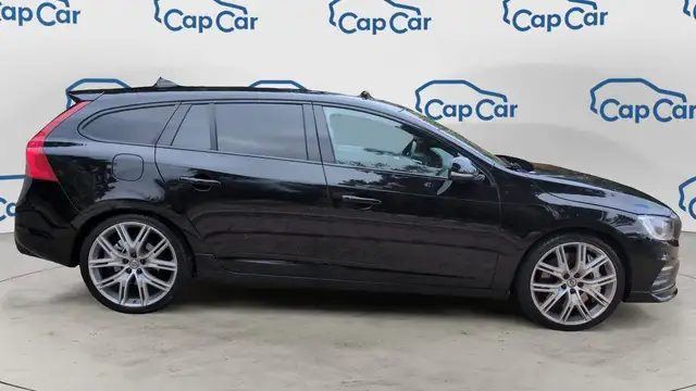 Volvo V60 view 4