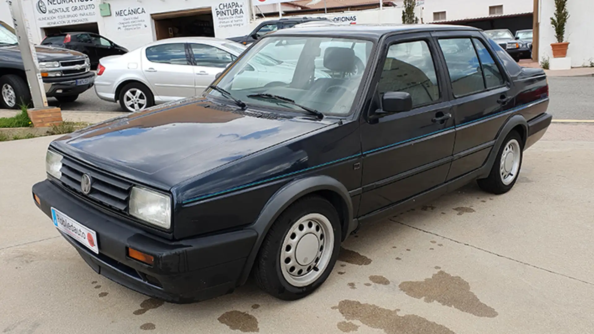 Volkswagen Jetta 1.6 CL Pacific / Plus Azul - 1