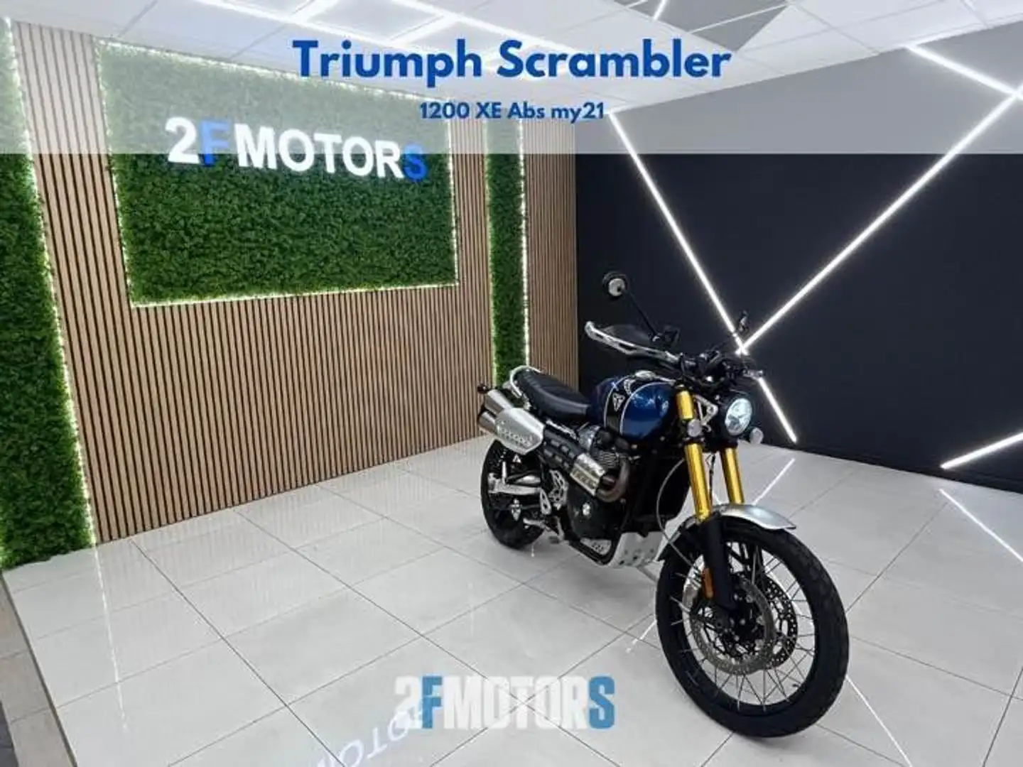 Triumph Scrambler 1200 XE ABS MY 21 Blau - 1