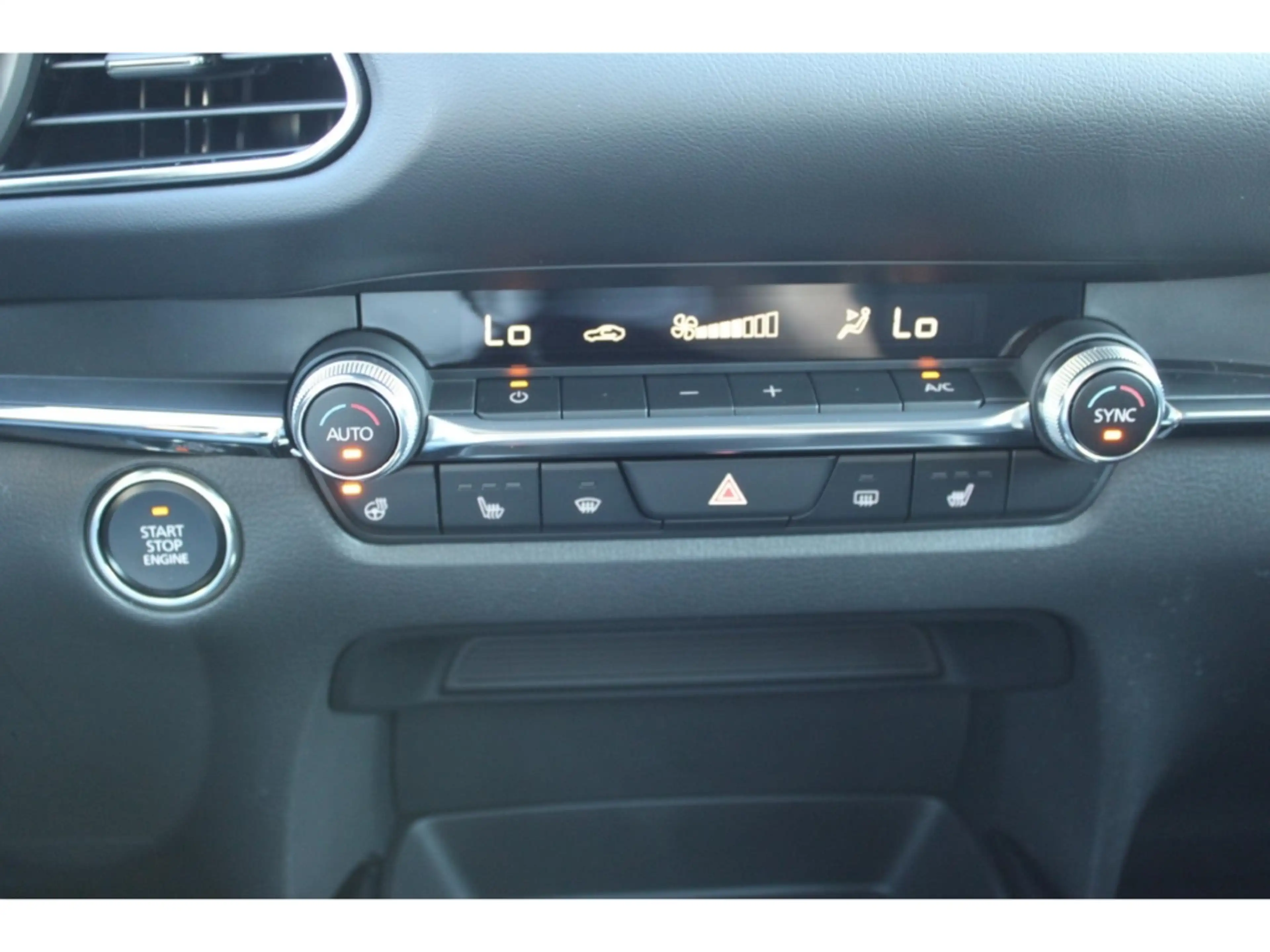 Mazda CX-30 SKY-G SELECTION+BOSE+360°CAM+GJ-RÄDER !! — photo 13
