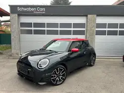 Mini Cooper SE JOHN COOPER WORKS XL HUD H&K ACC Pano