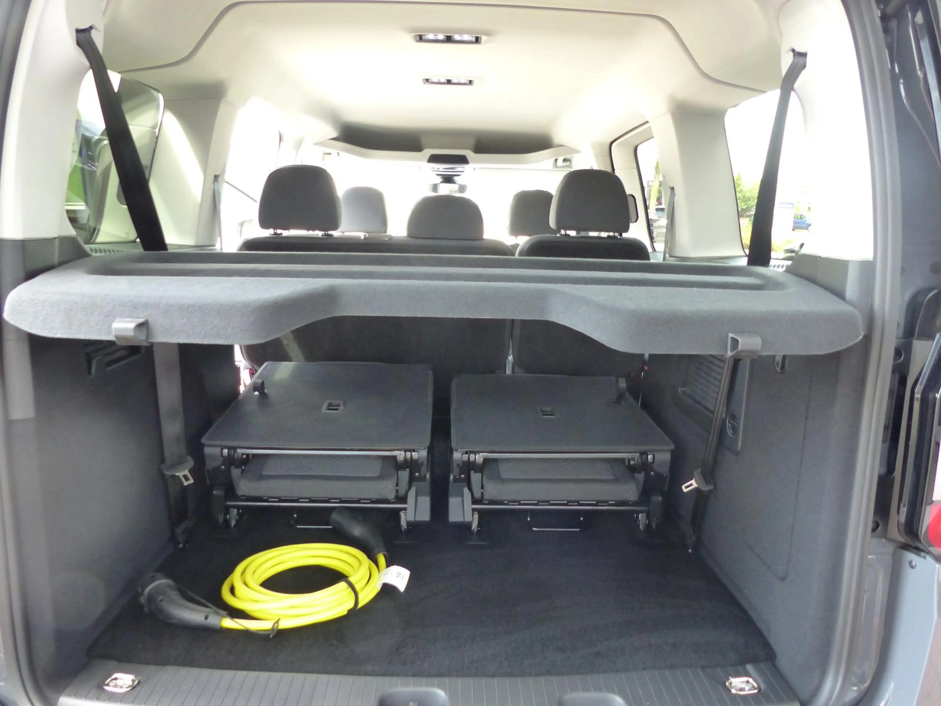 Ford Grand Tourneo Connect 1.5 EcoB PHEV Aut.Titanium — photo 10