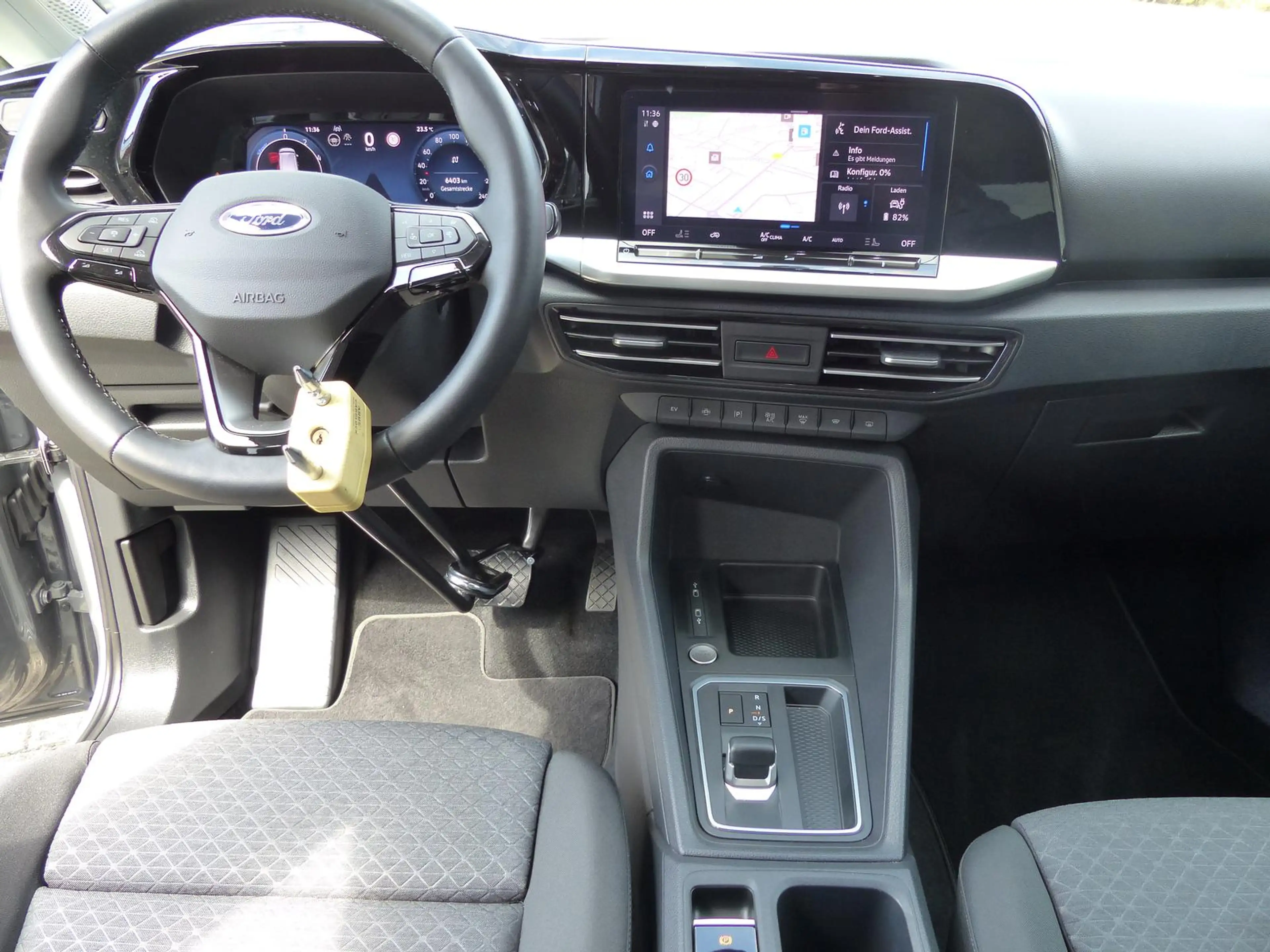 Ford Grand Tourneo Connect 1.5 EcoB PHEV Aut.Titanium — photo 9