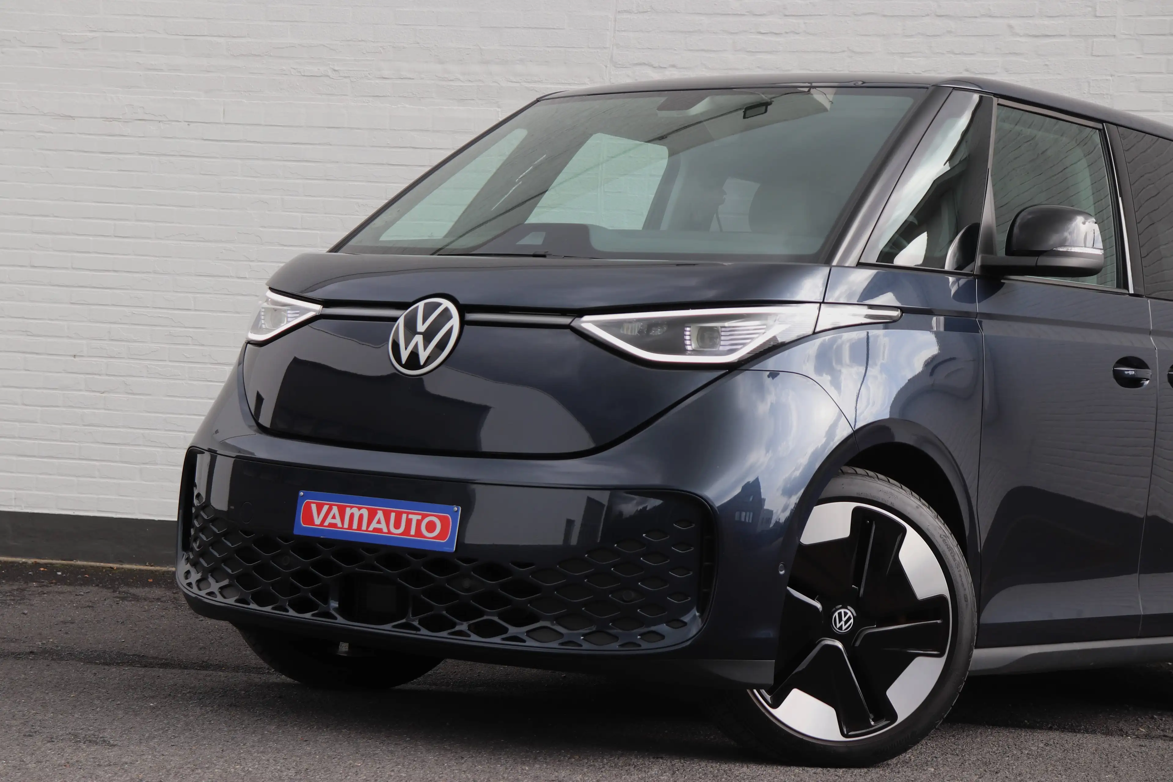 Volkswagen ID. Buzz 77 kWh Pro Style - Cam/Open&Close+/Assist+/Comfort+/Towbar/21"/SOH=97,2% — photo 6