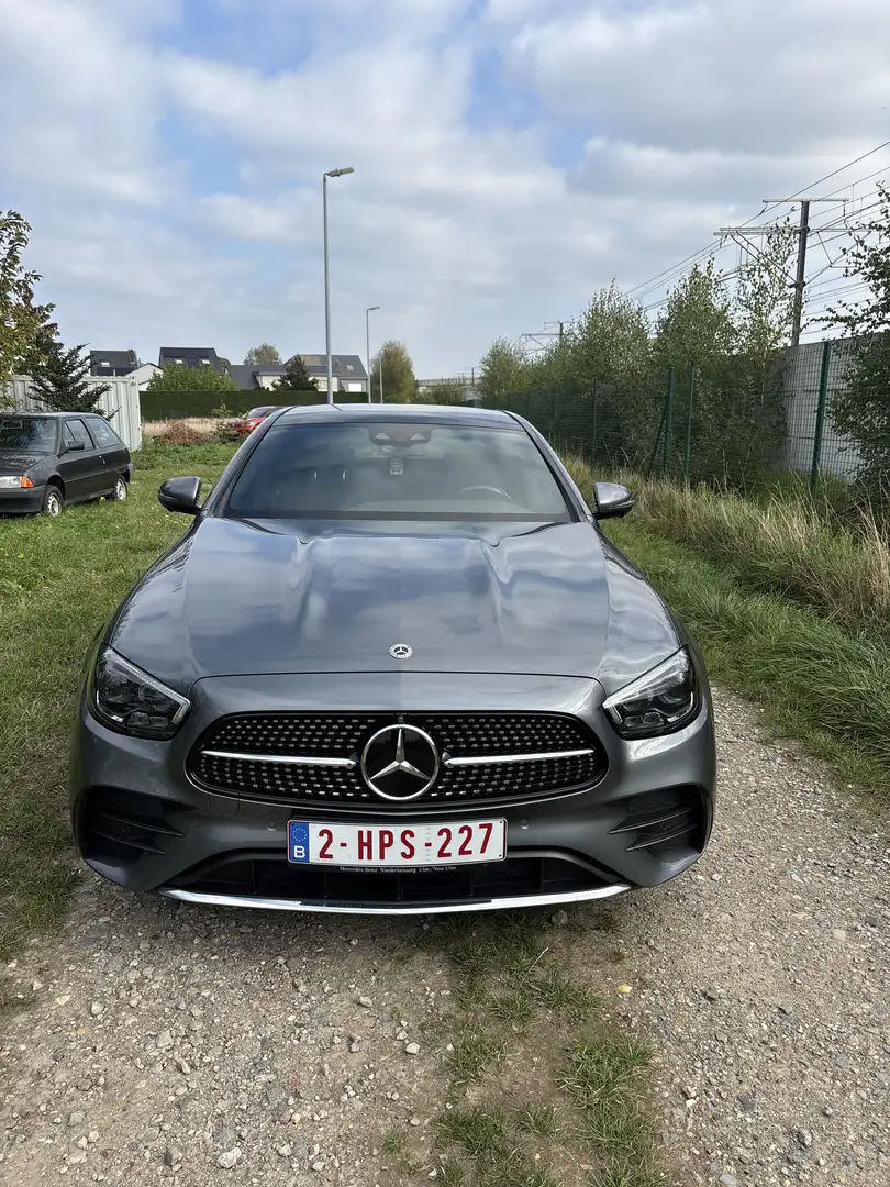 Mercedes-Benz E 220 d 9G-TRONIC AMG Line - 1