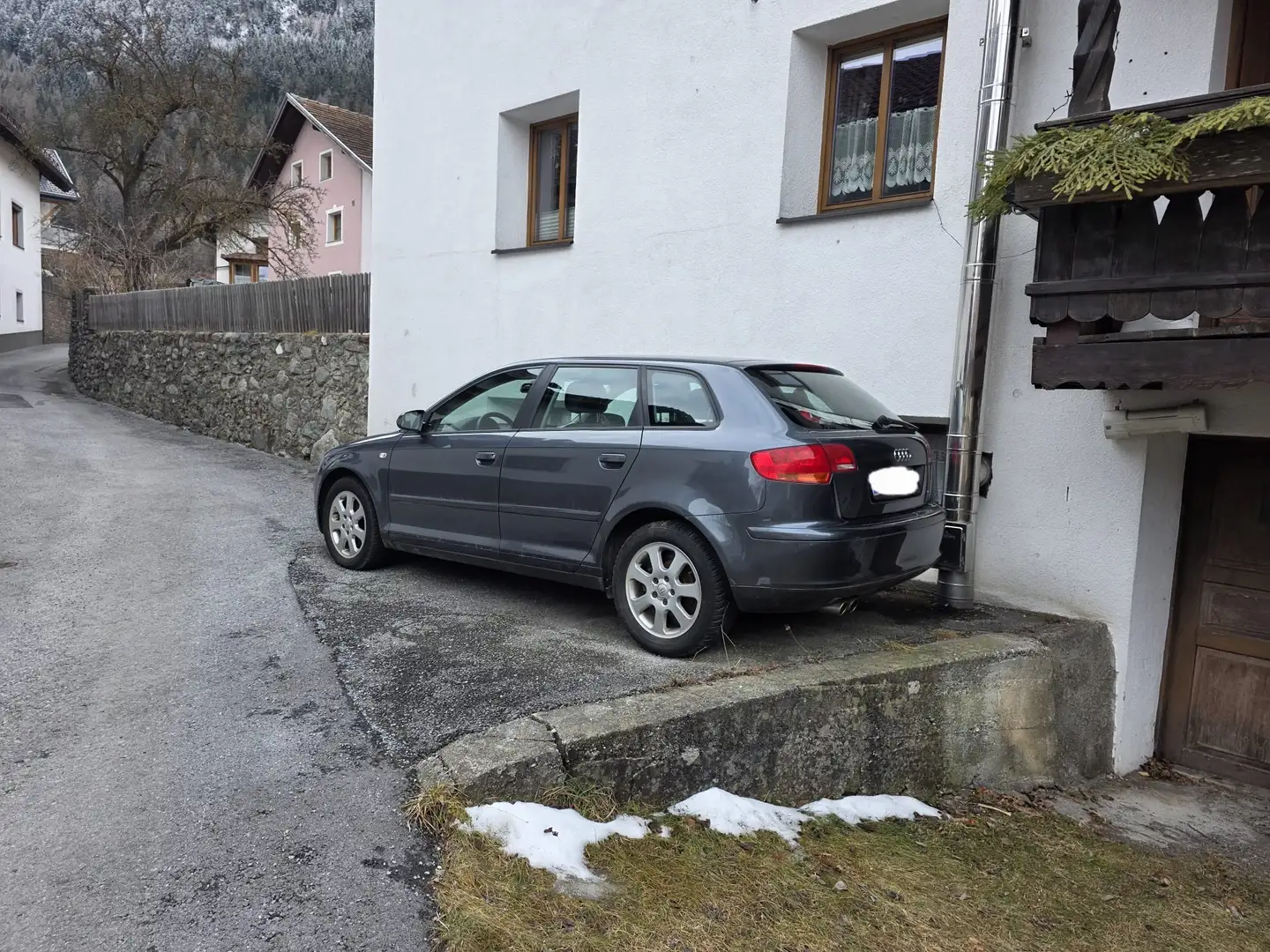 Audi A3 1.4 TFSI Sportback Ambition Grau - 1