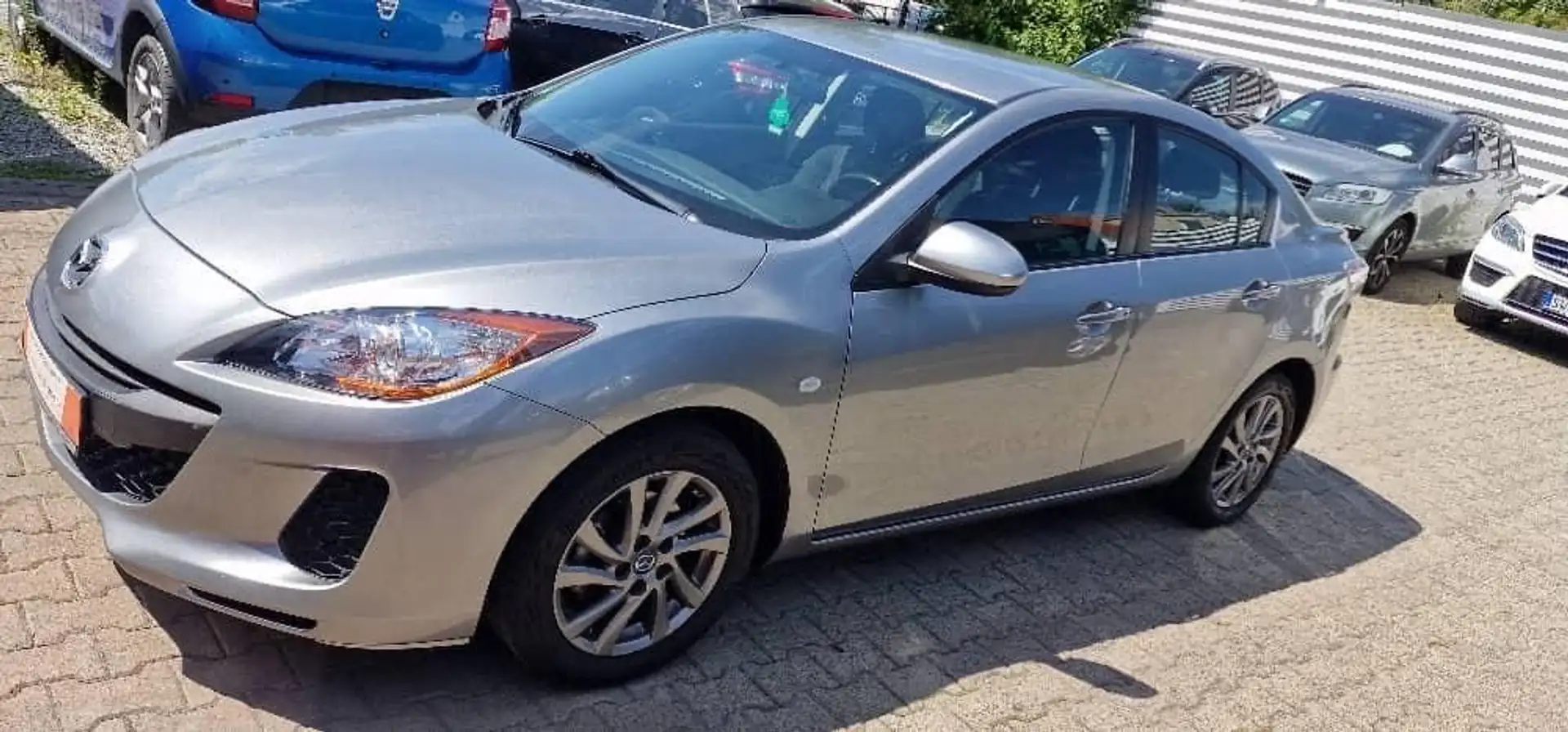 Mazda 3 Scheckheft/2Hand/TÜV NEU/Xenon Silber - 1