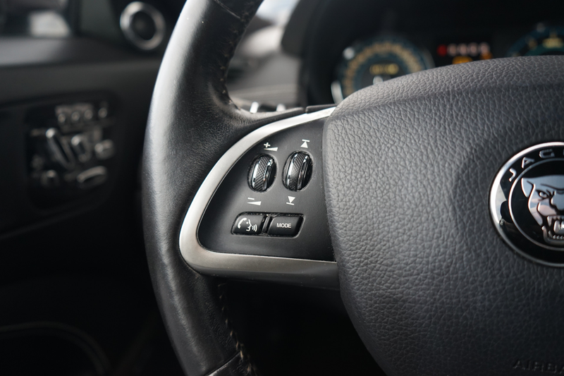 Jaguar XK 5.0 V8 Convertible Portfolio | Voorstoelen verwarm — photo 17