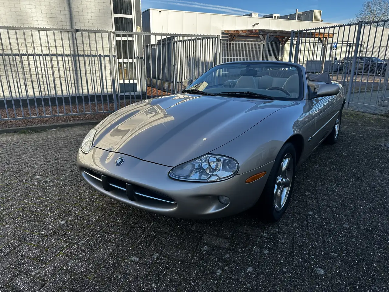 Jaguar XK8 4.0 V8 Convertible, foto 2