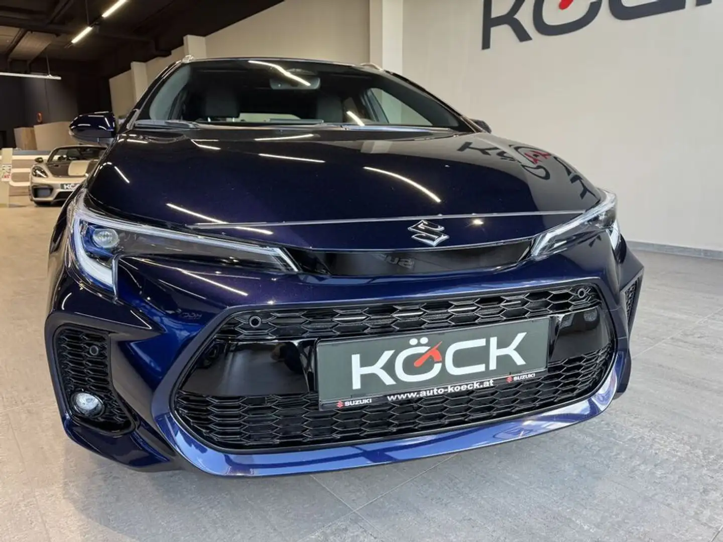 Suzuki Swace 1.8 Hybrid Flash Blau - 2